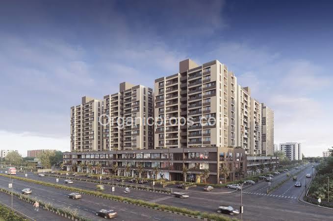 4 BHK FLAT ON SALE